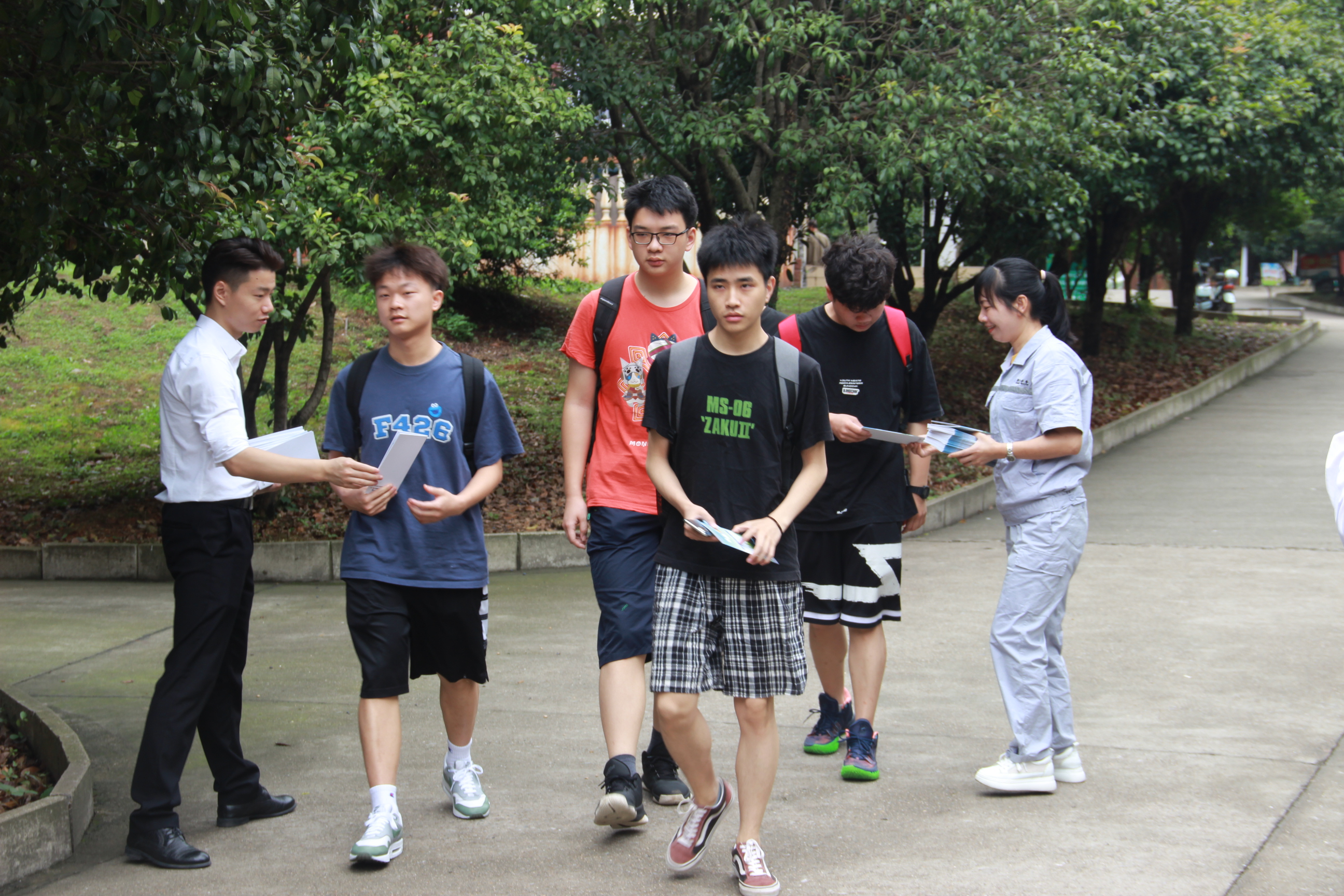 ��ҳ- �������ǲ��й��������