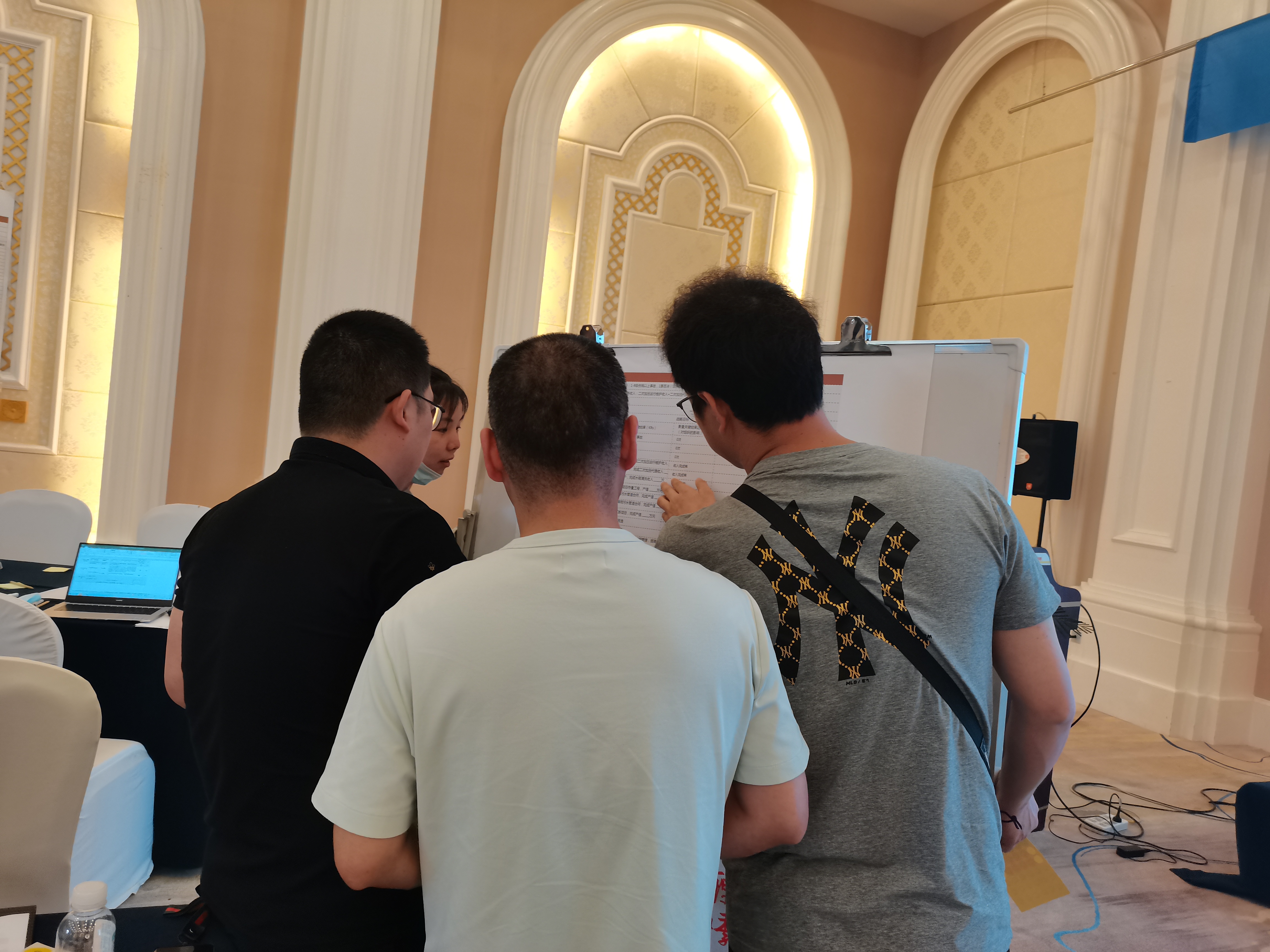 ��ҳ- �������ǲ��й��������