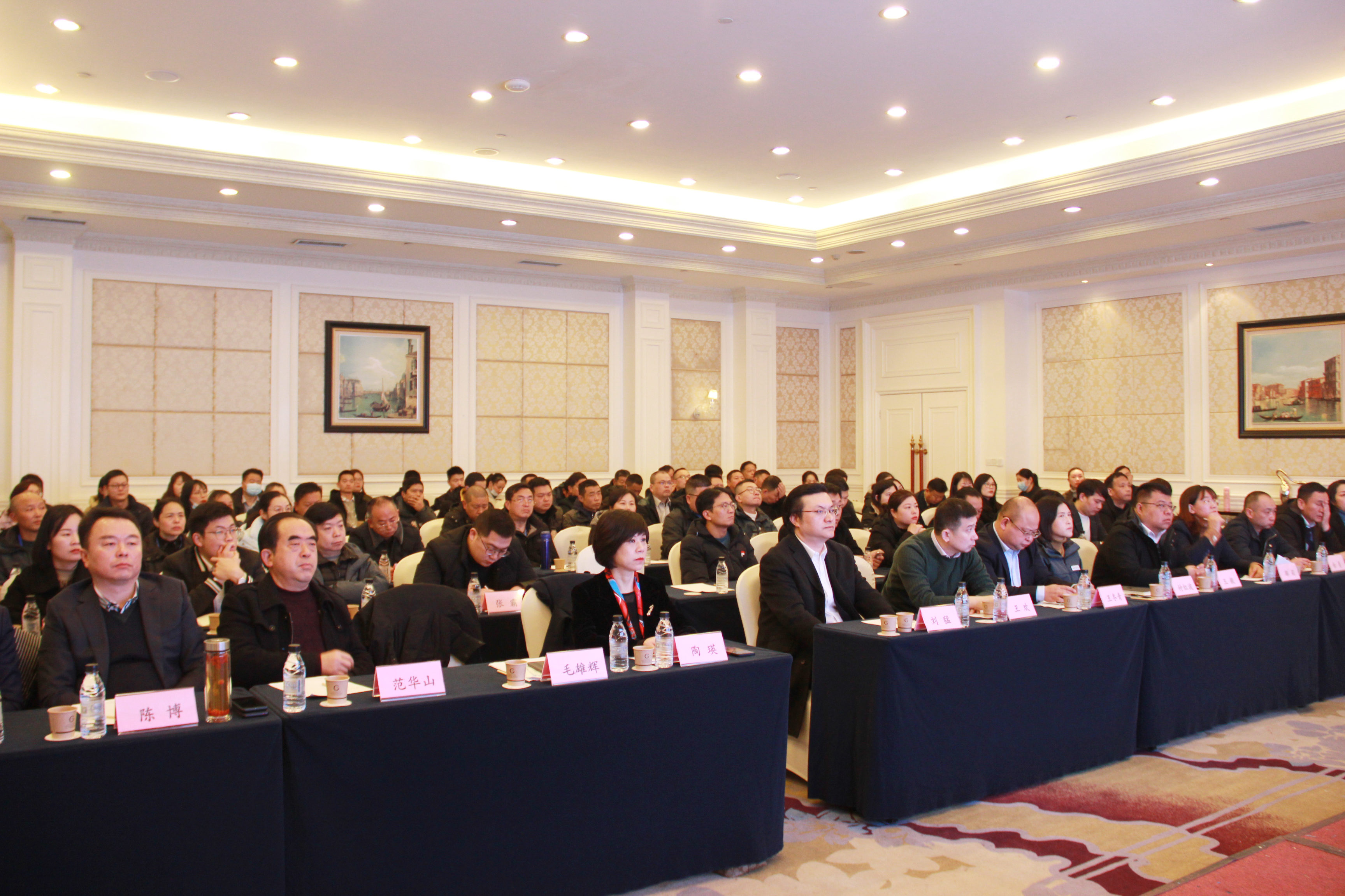 ��ҳ- �������ǲ��й��������