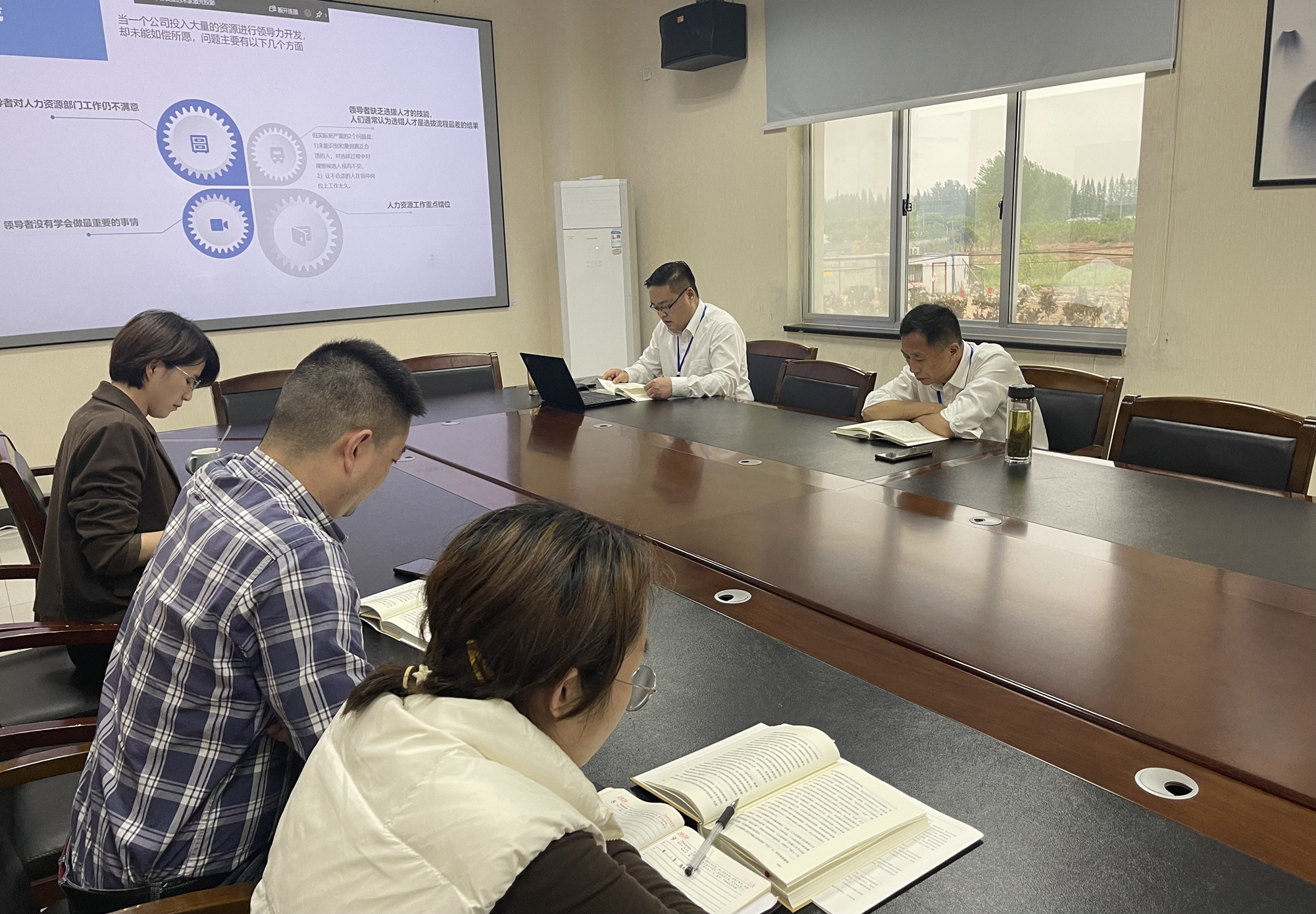 ��ҳ- �������ǲ��й��������