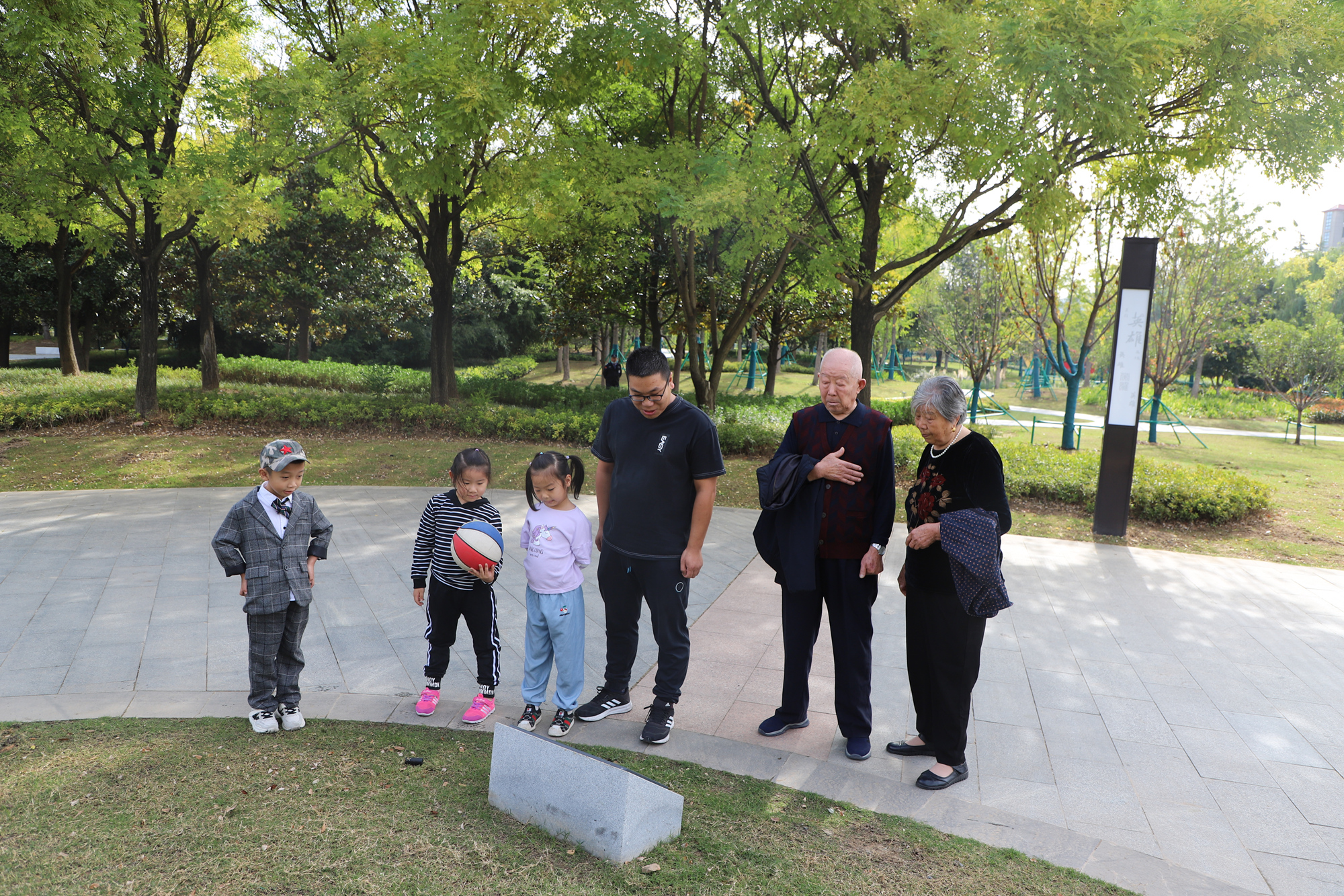 ��ҳ- �������ǲ��й��������