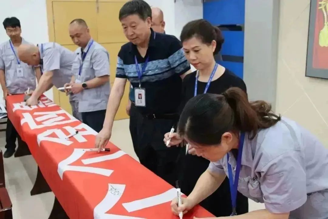 ��ҳ- �������ǲ��й��������